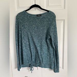 Ladies long sleeve top with gathered draw string waist. Size Large. Scoop neck.